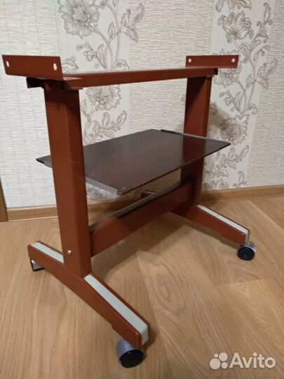 Подставка для телевизора