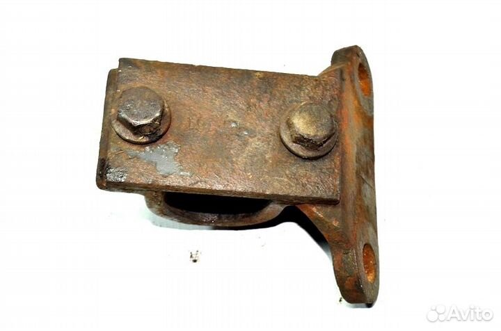 Кронштейн стабилизатора, переднего моста, нижний п