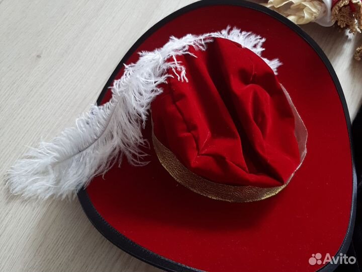 Карнавальный костюм мушкитёр