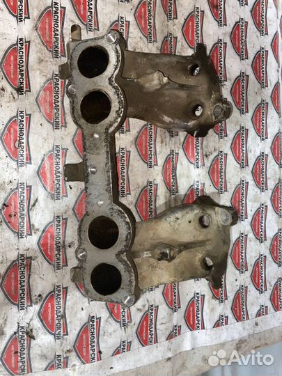 Коллектор впускной 1008015 Лада 2107