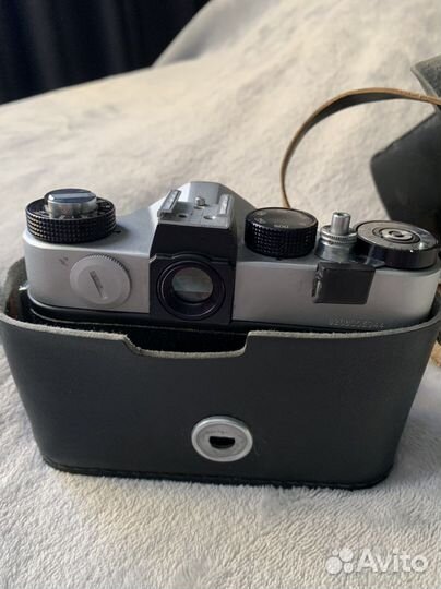 Плёночный фотоаппарат Зенит ттл