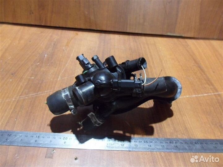 Корпус термостата,термостат Peugeot 308 4A 5FT