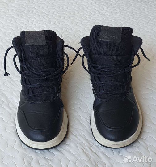 Кроссовки осенние adidas