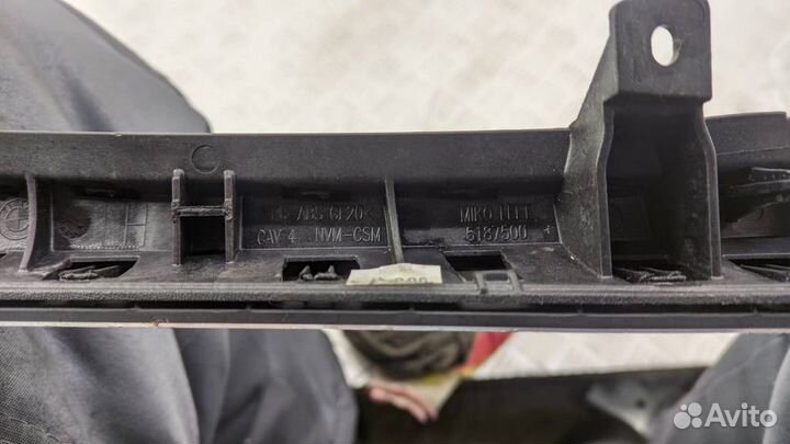 Накладка декоративная на торпедо BMW X5 F15 2016