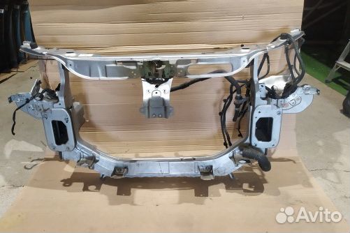 Телевизор передний Митсубиси Аутлендер 2008