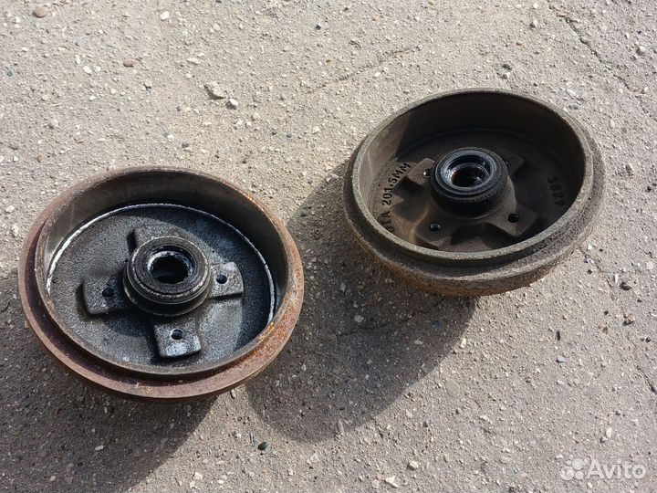 Тормозные барабаны VW Golf 3/Vento