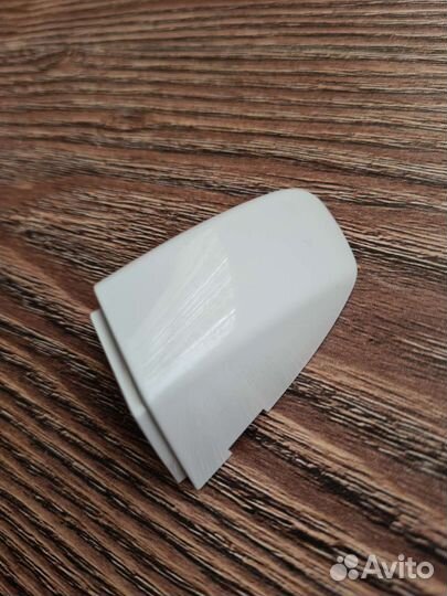 Колпачок-заглушка ручки двери Skoda Octavia