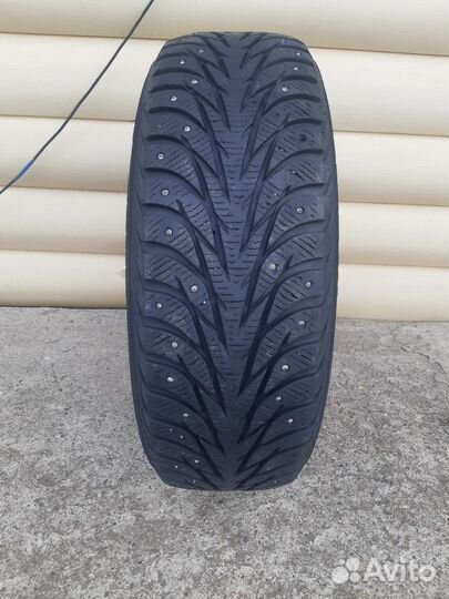 Yokohama IceGuard Stud IG65 205/60 R16