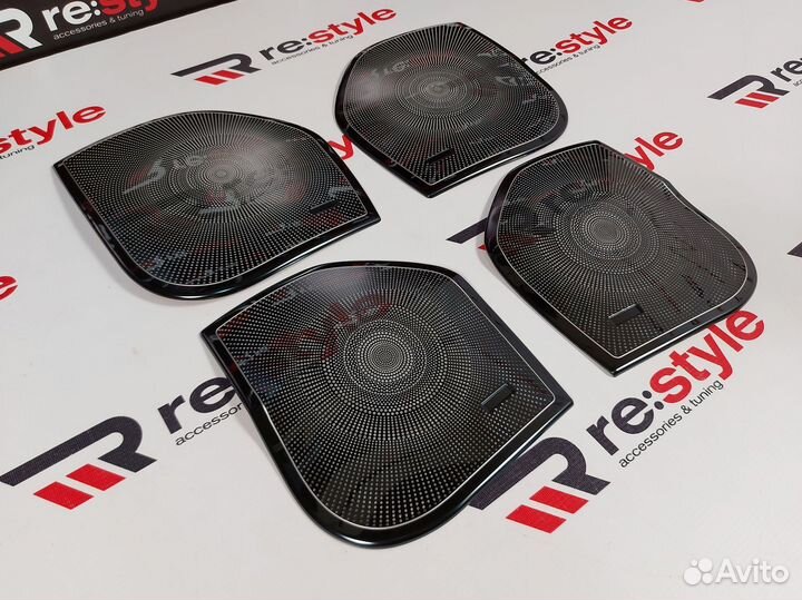 Накладки на обшивку дверей Lexus LX570