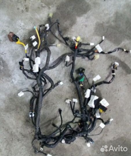 Проводка под торпедо Hyundai Solaris