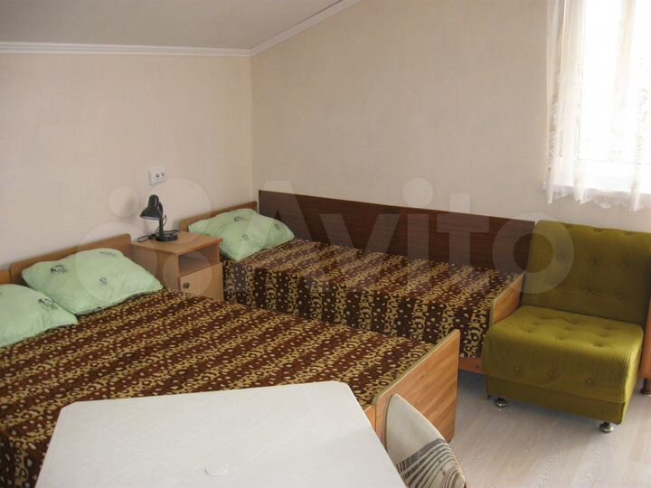 Комната 17 м² в 3-к., 1/2 эт.