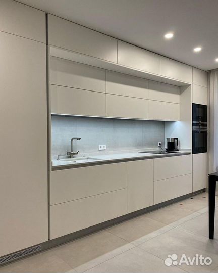 Кухня прямая новая пластик AGT