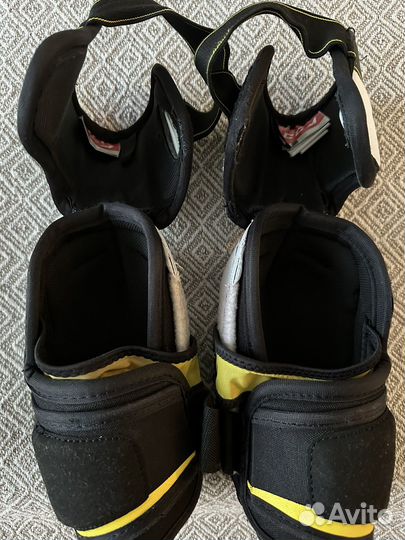 Налокотники хоккейные ссм