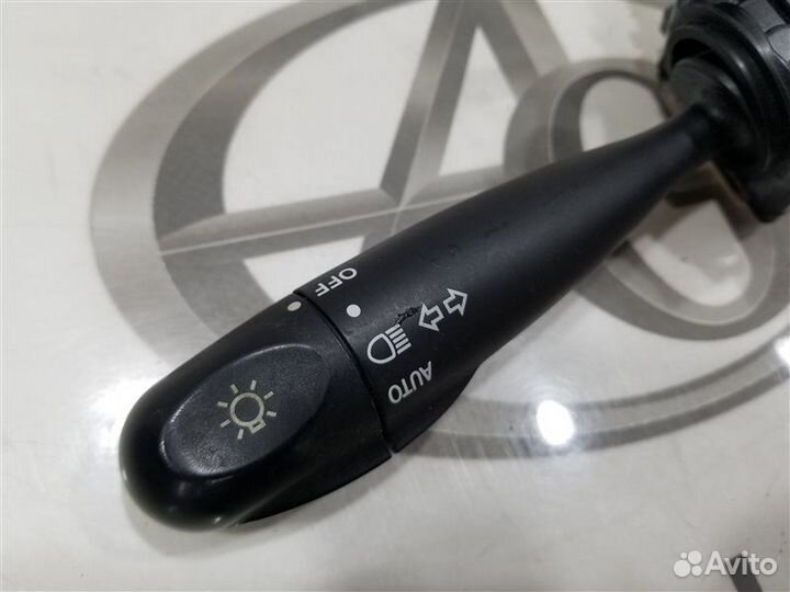 Блок подрулевых переключателей правый Suzuki Sx4