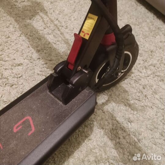 Электросамокат kugoo x1