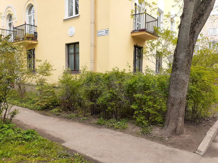 2-к. квартира, 61,4 м², 1/2 эт.