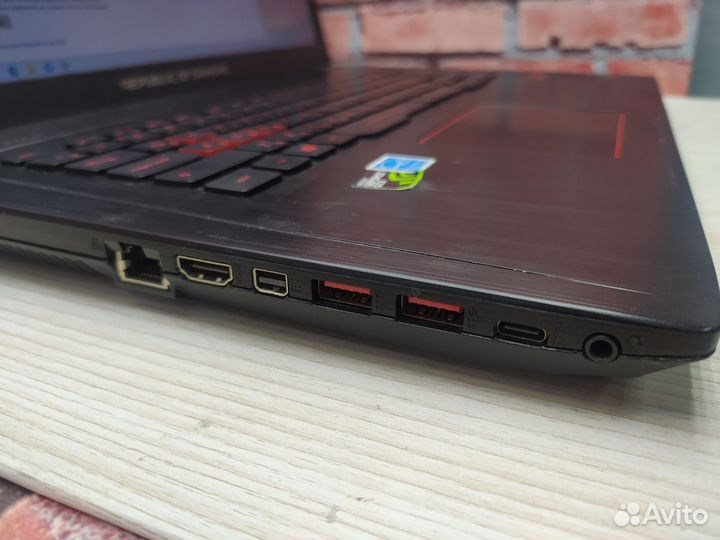 Ноутбук asus rog gl753v