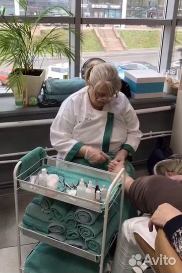 Подологическая обработка стоп