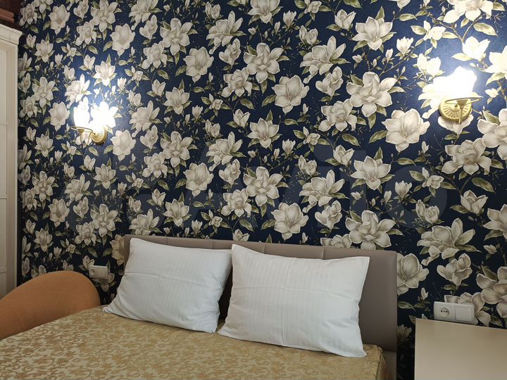 2-к. квартира, 42 м², 1/6 эт.