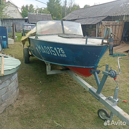Моторная лодка Прогресс - 2
