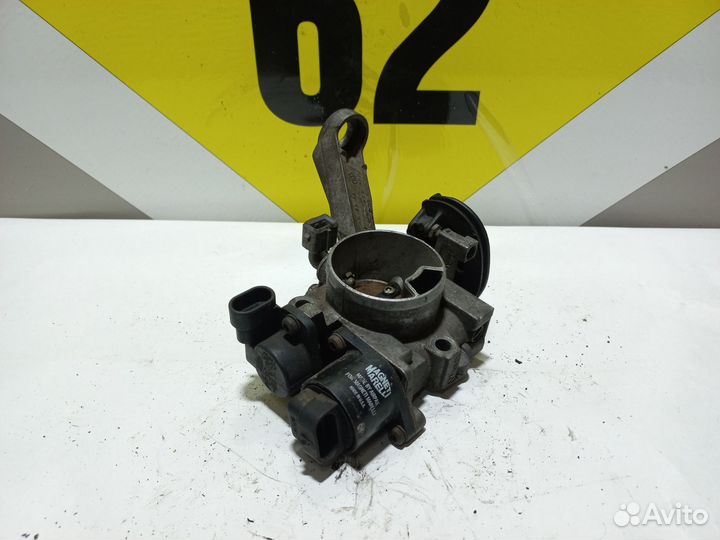 Заслонка дроссельная Renault Clio II