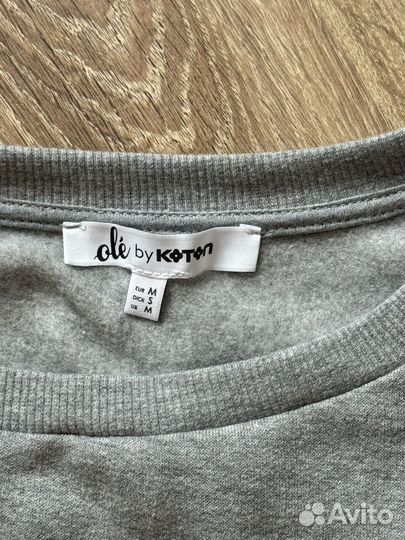 Свитшот новый