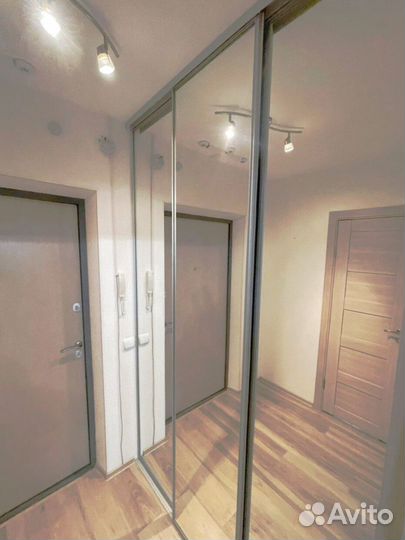 Шкаф в прихожую в рассрочку