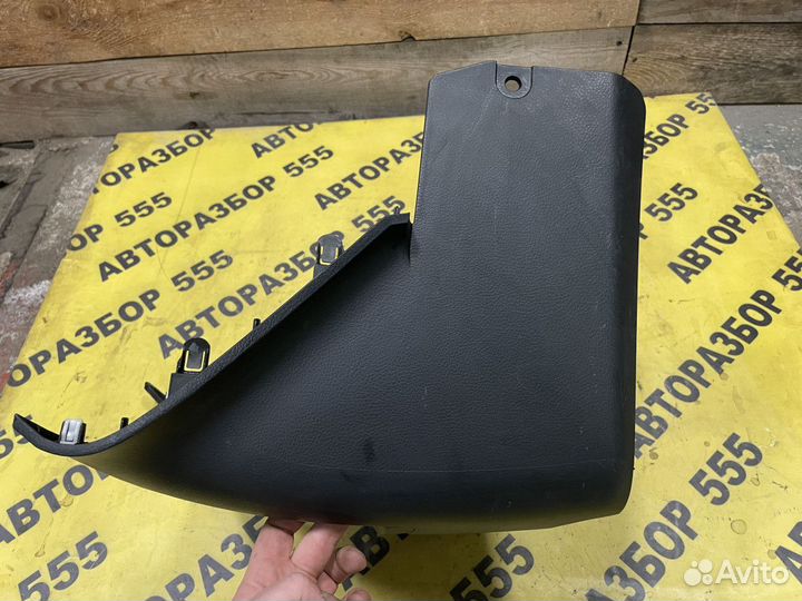 Консоль центральная Nissan Note E11