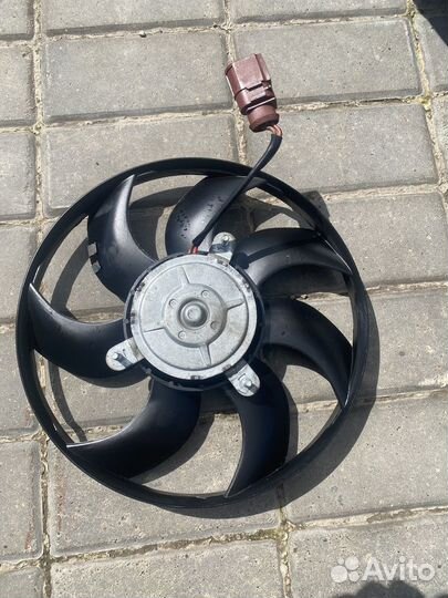 Вентилятор на Passat SS