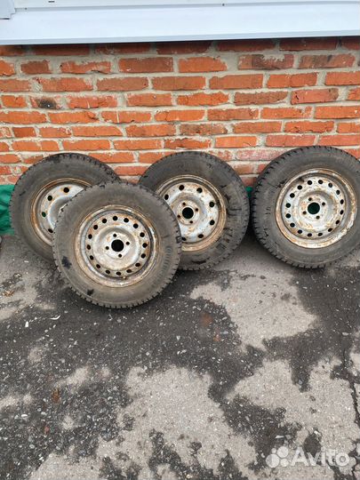 Continental Conti4x4IceContact 185/70 R14 T