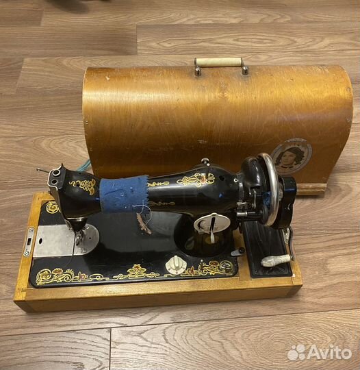 Швейная машинка