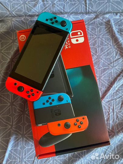 Nintendo switch rev 2 32GB