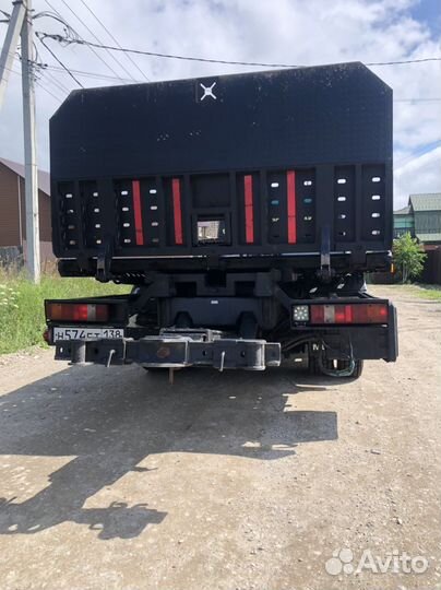 Mercedes-Benz 817, 1999