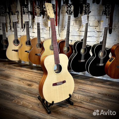 Акустическая гитара Kremona M15-GG