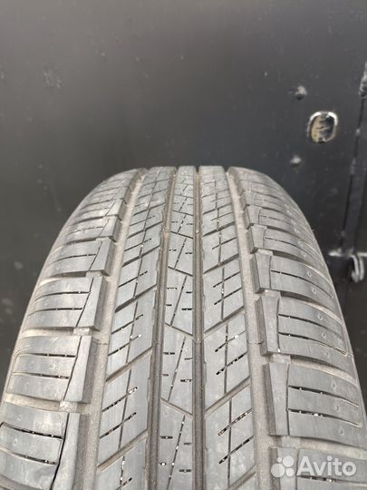 Hankook Dynapro HP2 RA33 215/60 R17 96