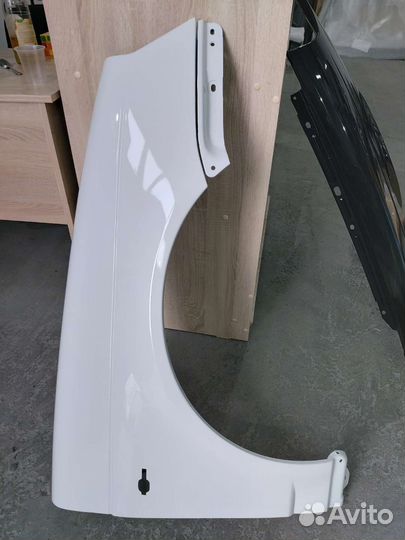 Крыло переднее левое LADA priora