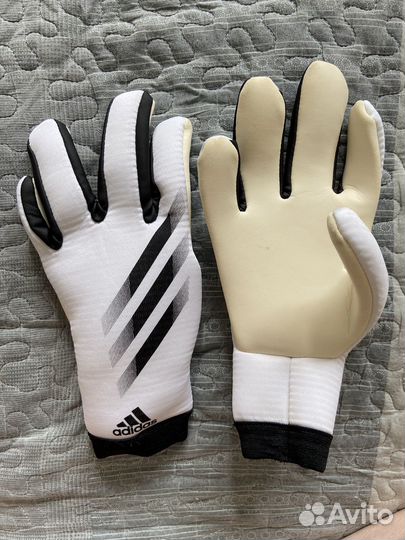 Вратарские перчатки adidas
