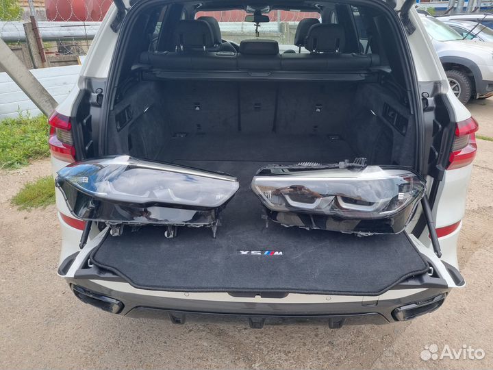 Комплект фар на BMW X5 G05 2019 года В сборе
