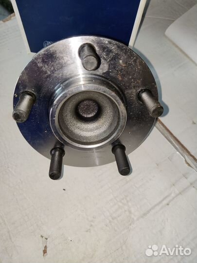 Ступица задняя Chrysler Voyager, Dodge Caravan