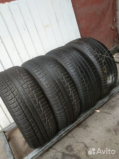 Nokian Tyres WR A3 235/55 R17