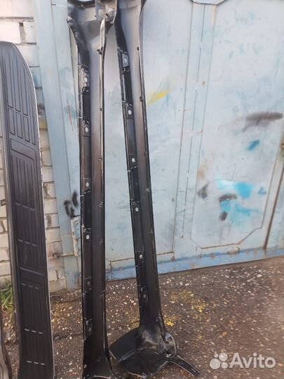 Оригинальные пороги Тойота Лэнд Крузер Прадо-150