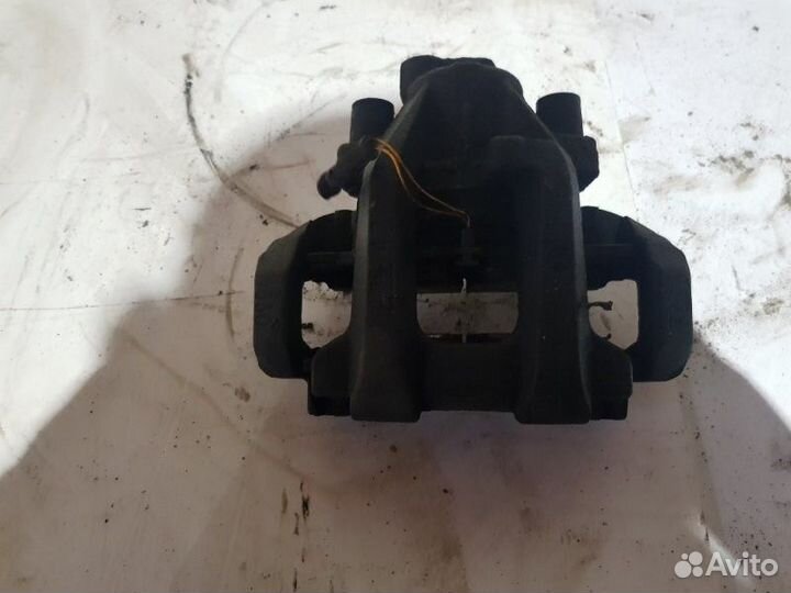 Тормозной суппорт (задний, левый)