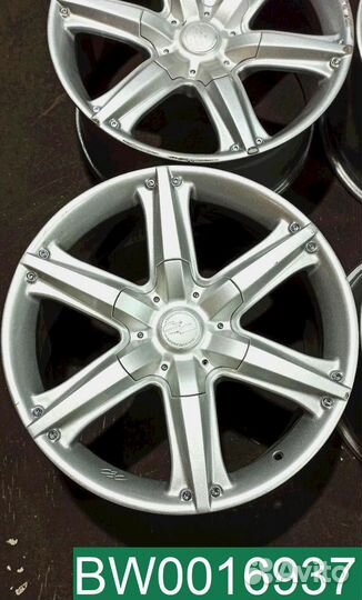 Диски R22 Toyota Б/у Литые