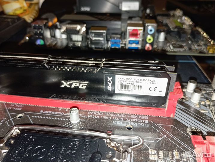 Материнская плата