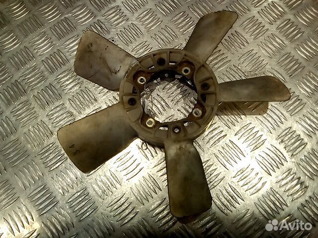 Крыльчатка вентилятора (лопасти) Suzuki