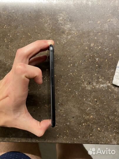 iPhone 7, 32 ГБ