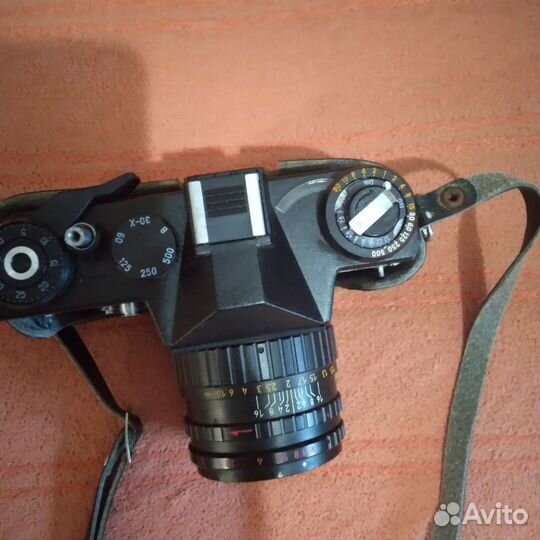 Пленочный фотоаппарат