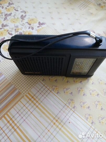 Радиоприемник ретро