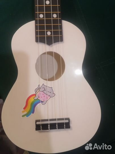 Гитара укулеле