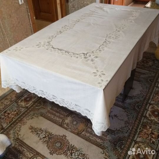 Силиконовая скатерть с кружевом